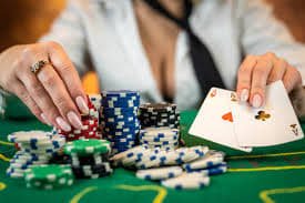 Pengalaman pengguna menikmati sajian sports dan kasino yang menarik dari 77neko